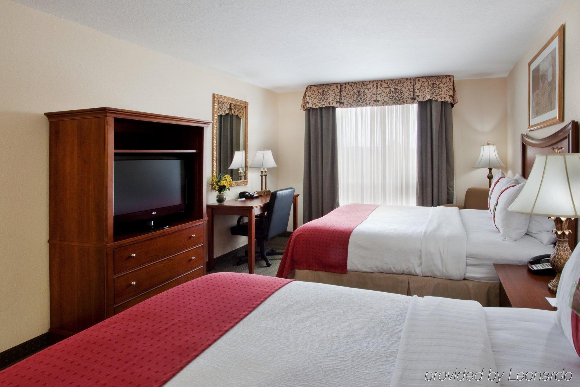Holiday Inn Brunswick I-95 Стая снимка