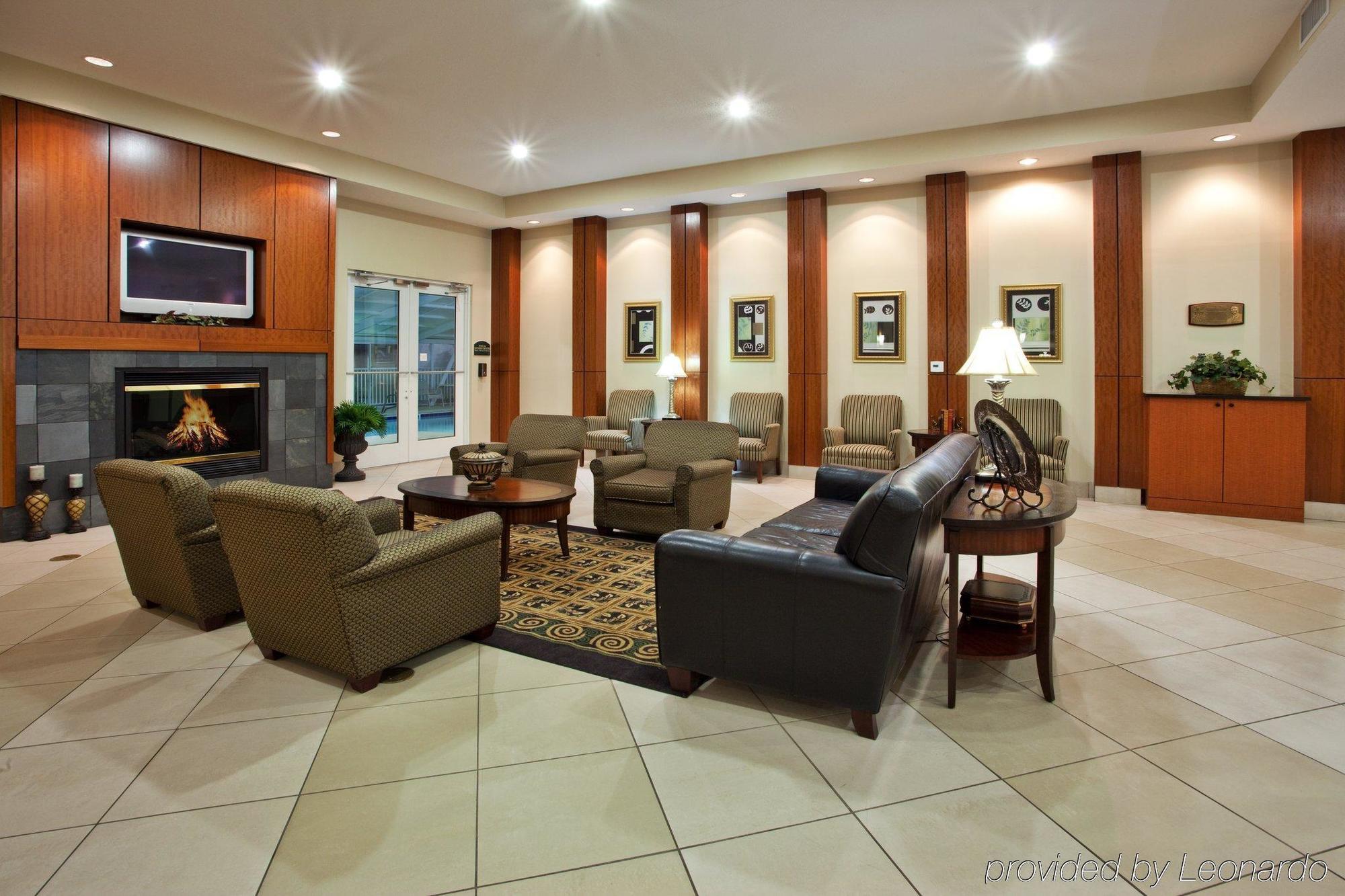 Holiday Inn Brunswick I-95 Интериор снимка