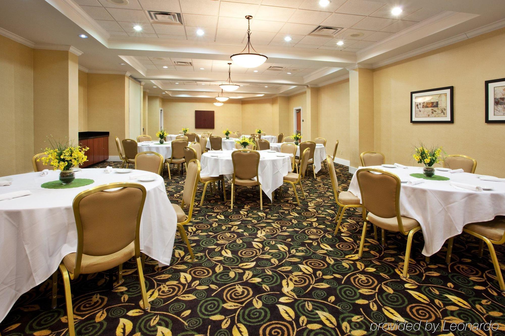 Holiday Inn Brunswick I-95 Екстериор снимка